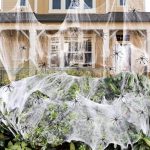 300 sq ft Spider Web, 10 Fake Spiders, Indoor & Outdoor